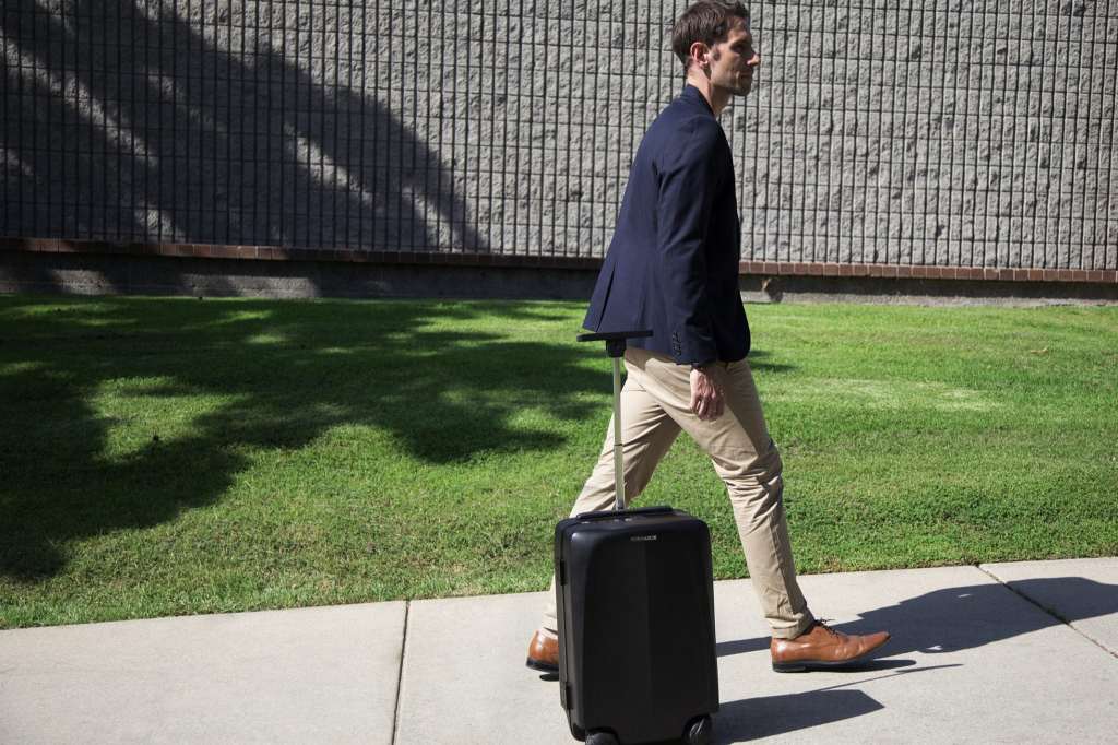 ForwardX robotic luggage