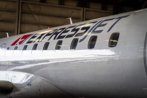 ExpressJet Embraer 145
