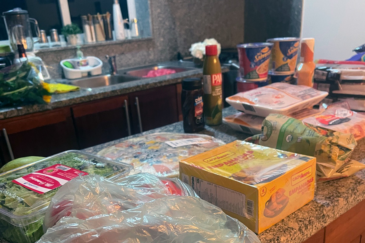 A dirty Airbnb kitchen