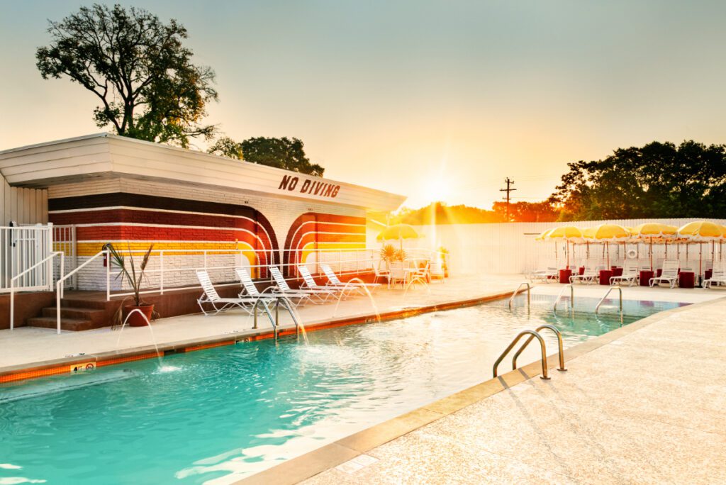 dive hotel swimming pool Photo Credit- Ben Fitchett