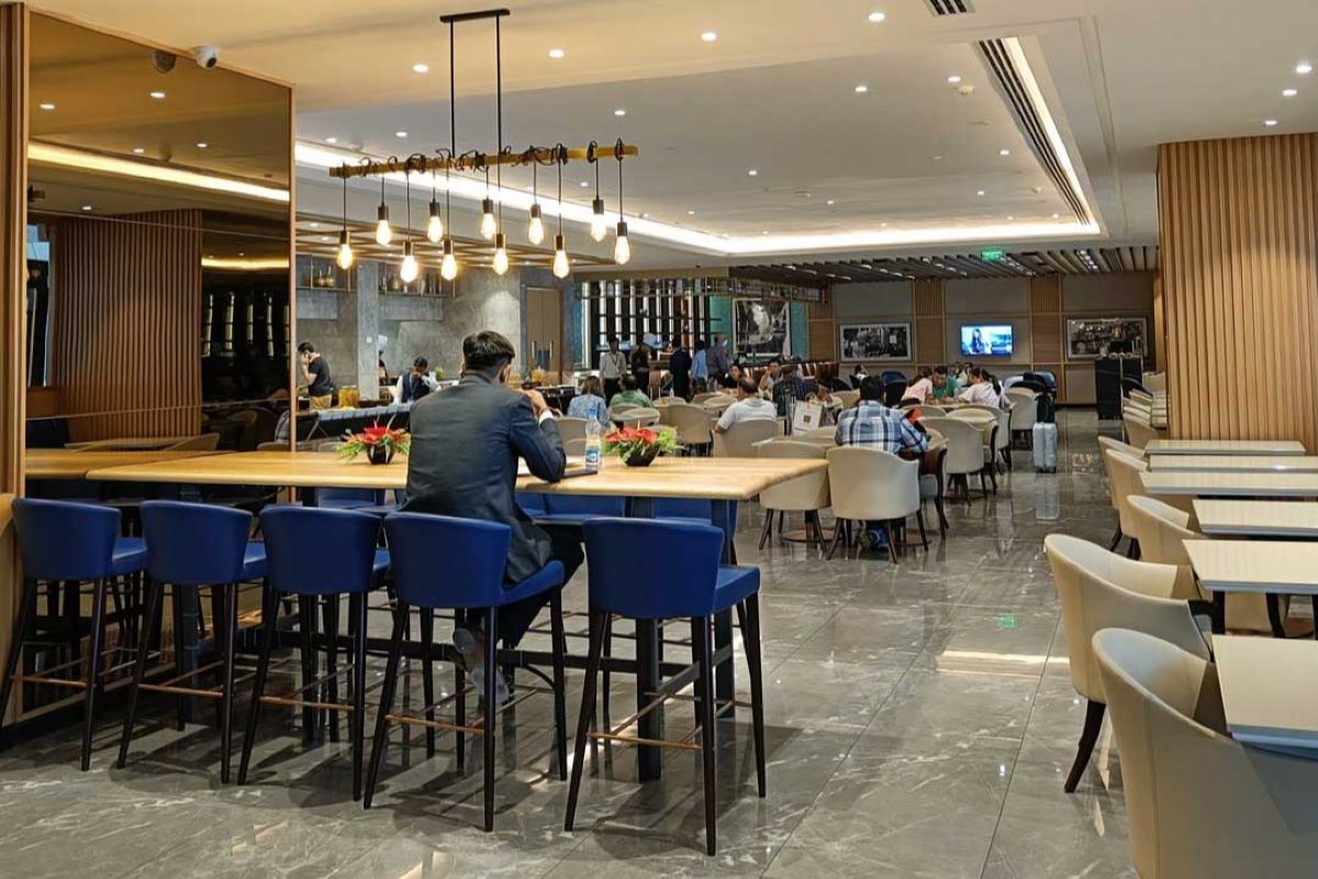 An airport lounge operated by Encalm Hospitality.