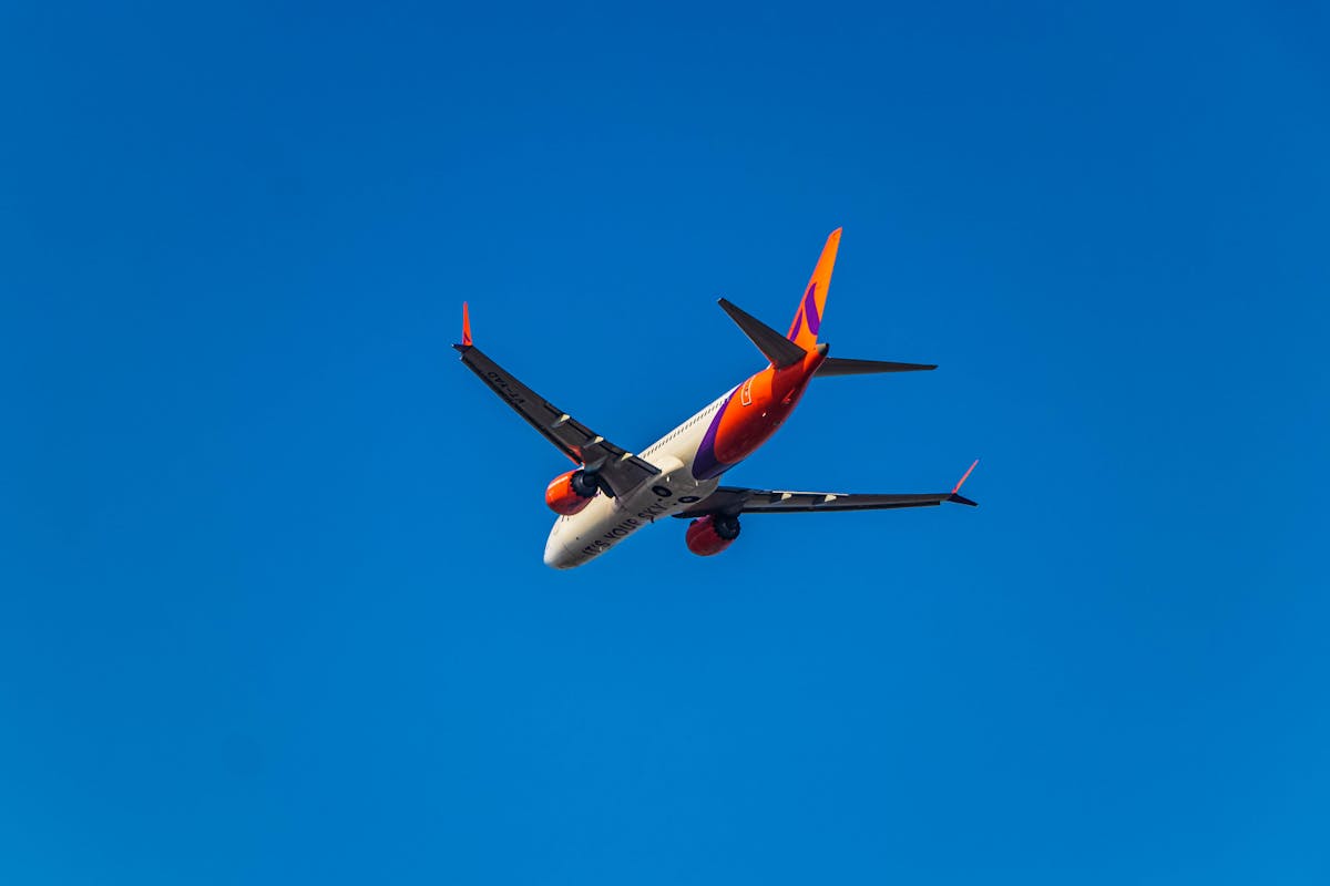 An Akasa Air plane.