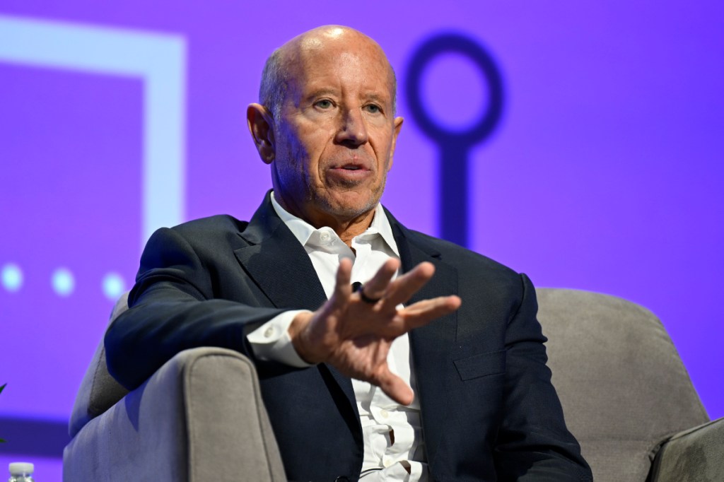 Barry Sternlicht Talks the Rebirth of Starwood on a stage