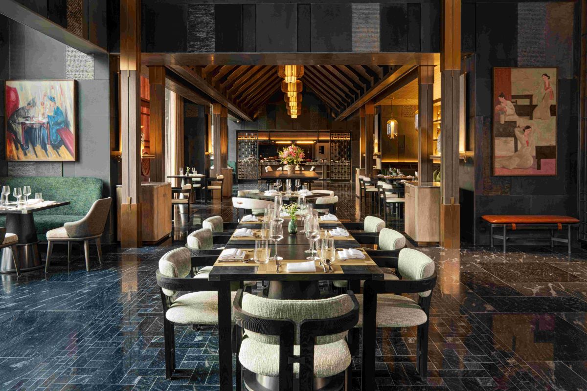 hotel restaurant