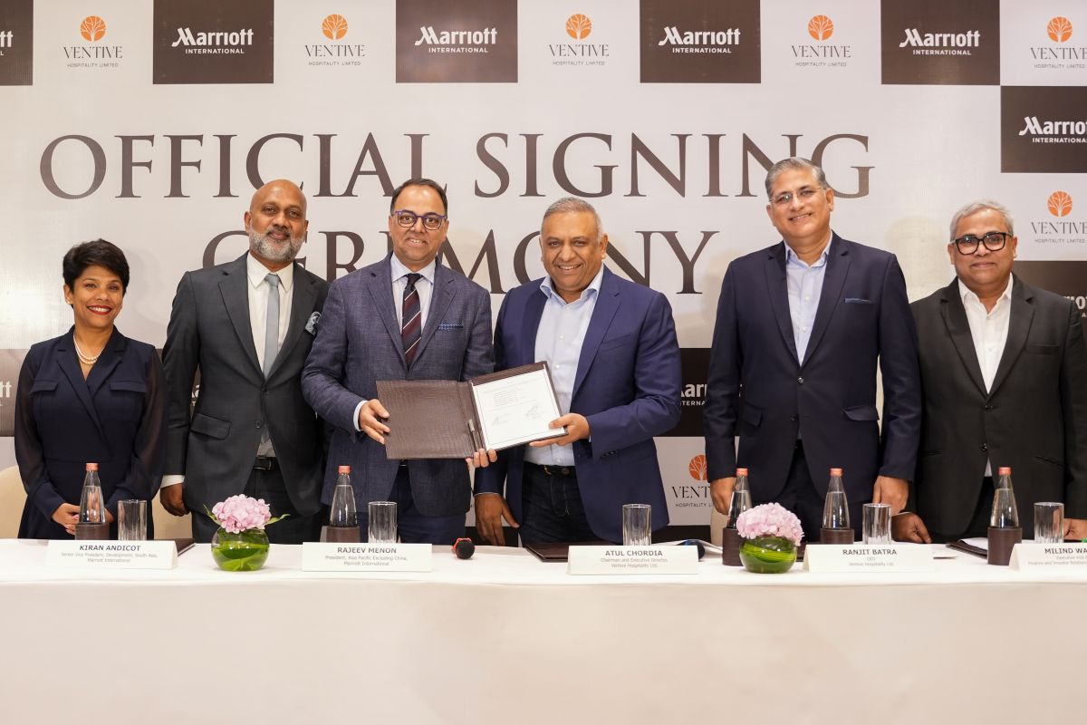 The signing ceremony between Marriott International and Ventive Hospitality.