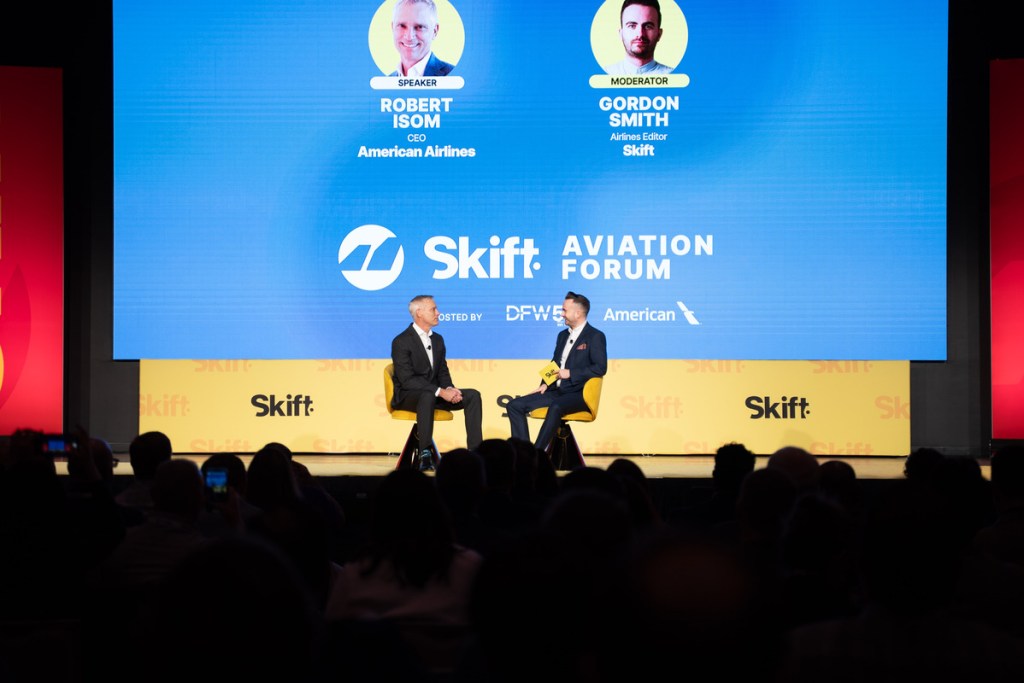 American Airlines CEO Robert Isom and Skift Airlines Editor Gordon Smith in conversation at Skift Aviation Forum