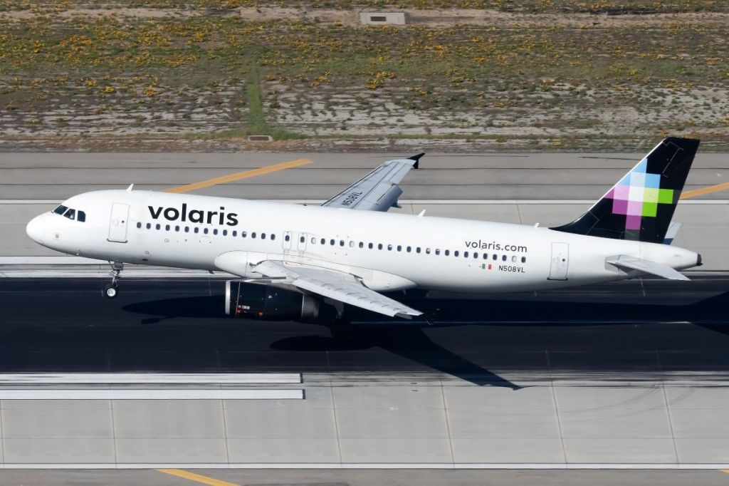 A Volaris Airbus A320 at Los Angeles International Airport.