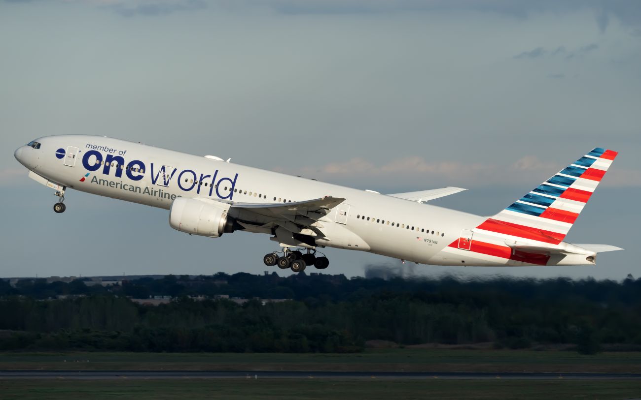 American Airlines (Oneworld Livery) Boeing 777