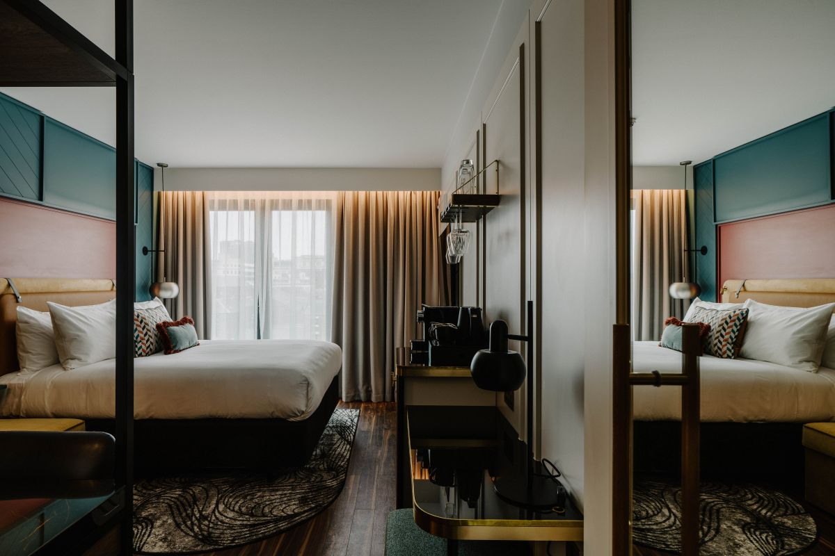 hotel guest room