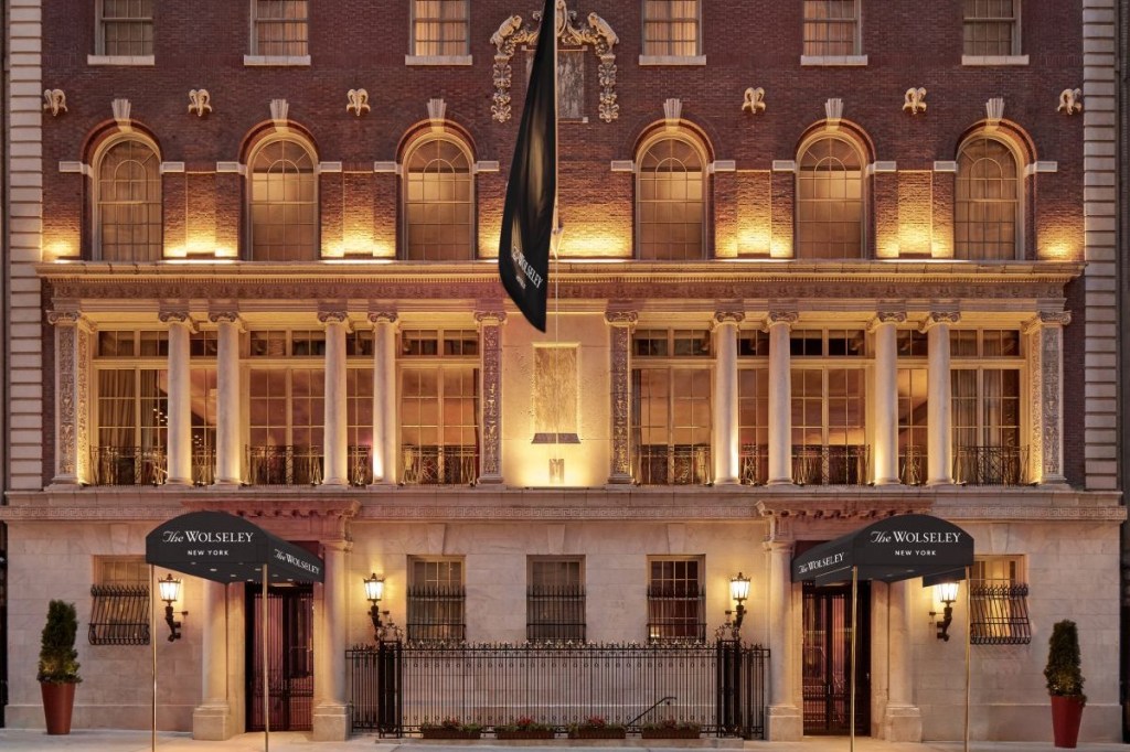 hotel exterior rendering